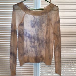 No comment  women sweater size medium